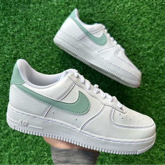 Nike Air Force 1 ‘07 NN White / Cannon White - Picture 4 of 14